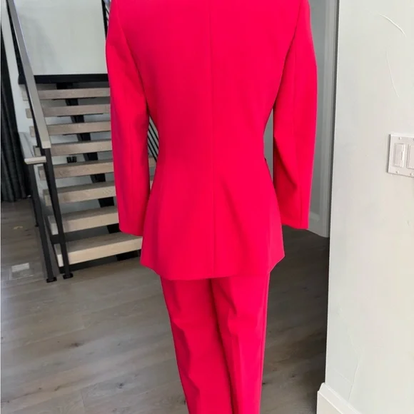 Vibrant Red Suit Set - Picture 5 of 6